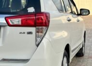 Toyota Innova crysta 2.8 Z (Automatic)
