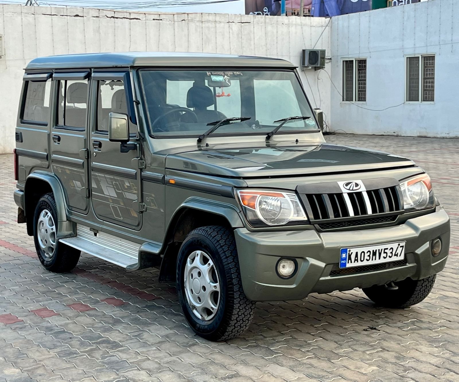 Mahindra Bolero ZLX Microhybrid