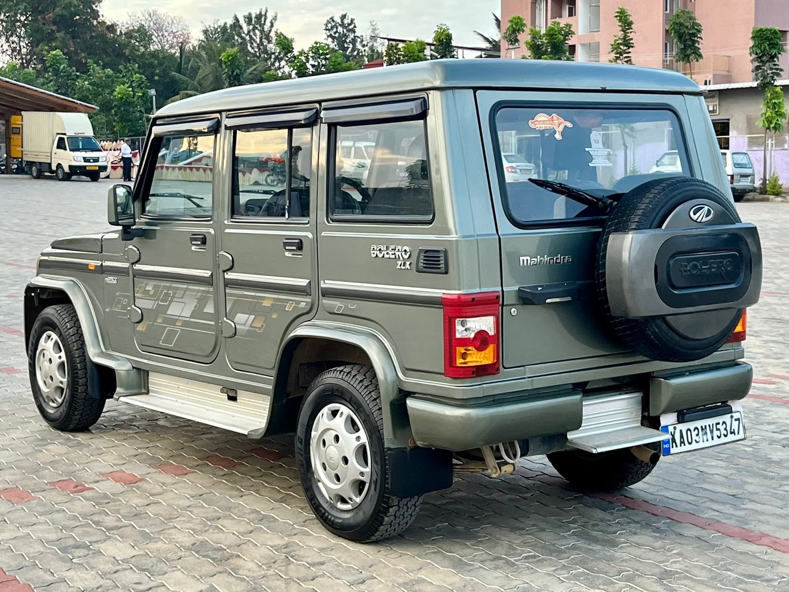 Mahindra Bolero ZLX Microhybrid