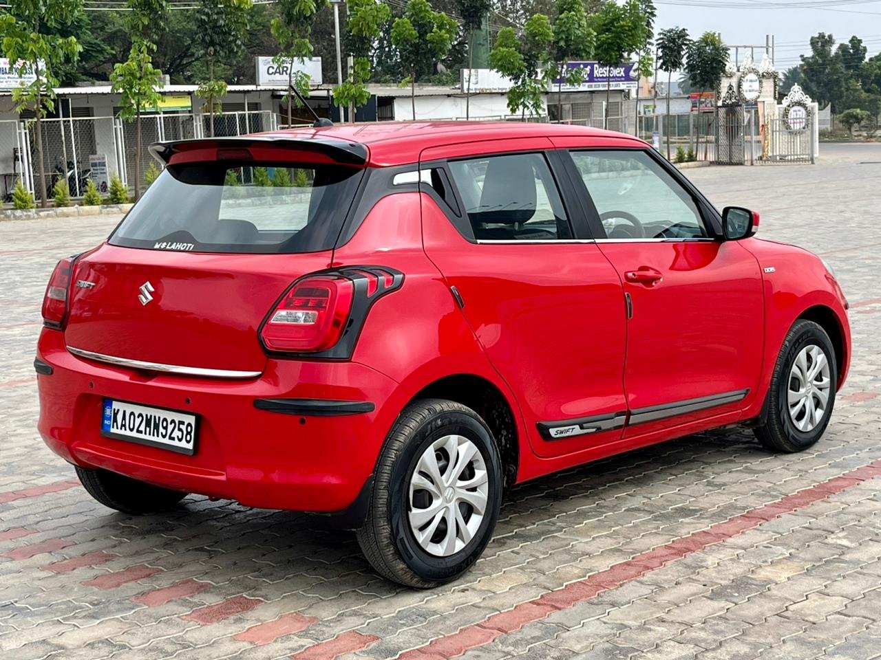 Maruthi Swift VDI 2018 – Red