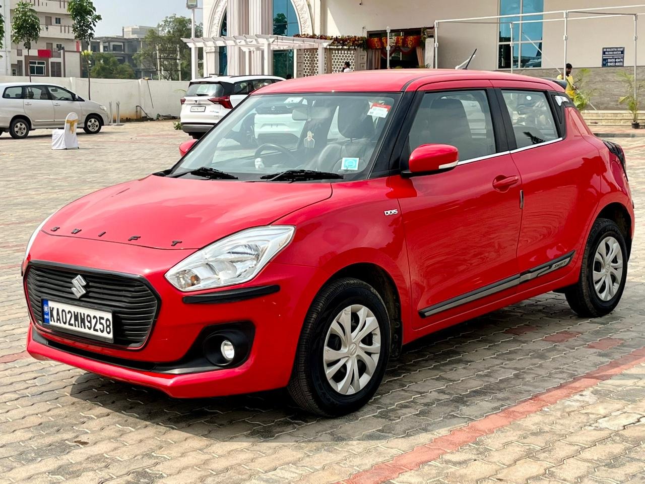 Maruthi Swift VDI 2018 – Red