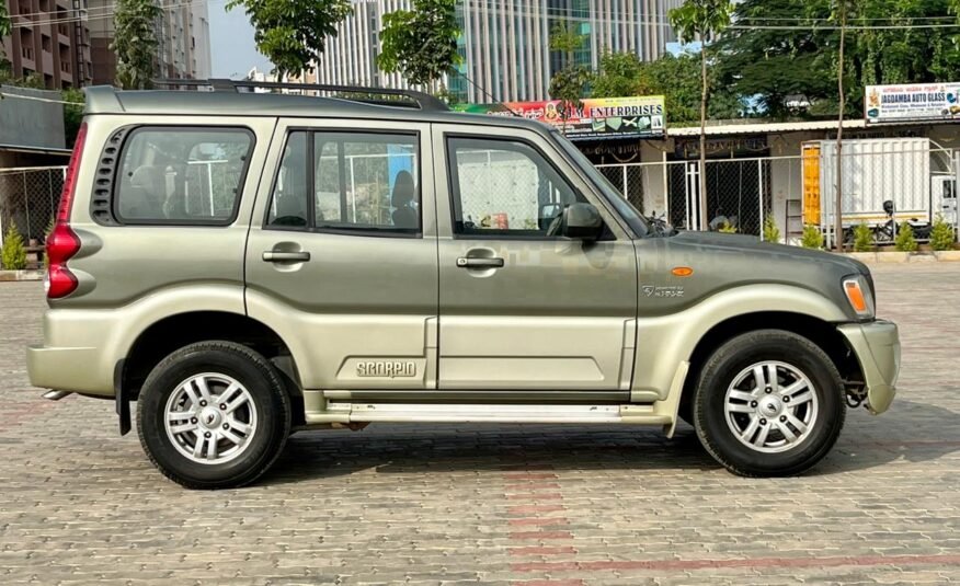 Mahindra Scorpio VLX- 2nd Owner 2012