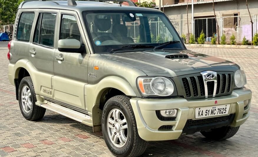 Mahindra Scorpio VLX- 2nd Owner 2012