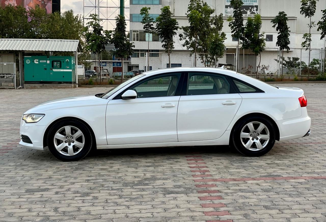 Audi A6 2.0 TDI- White 2nd Owner – 2014