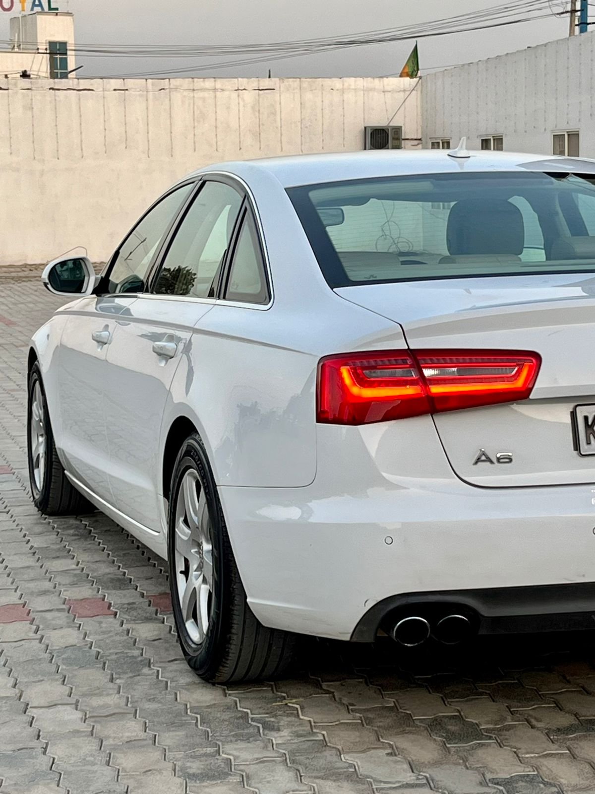 Audi A6 2.0 TDI- White 2nd Owner – 2014