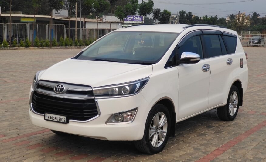 Toyota Innova Crysta 2.4 Z Manual, 2016