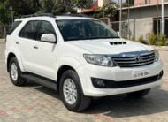 TOYOTA FORTUNER 3.0L 2WD AT 2013