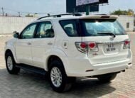 TOYOTA FORTUNER 3.0L 2WD AT 2013