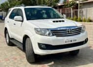 TOYOTA FORTUNER 3.0L 2WD AT 2013