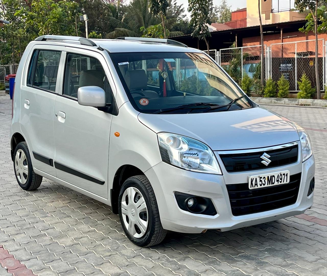 Maruthi Suzuki WagonR VXI (o) 2016
