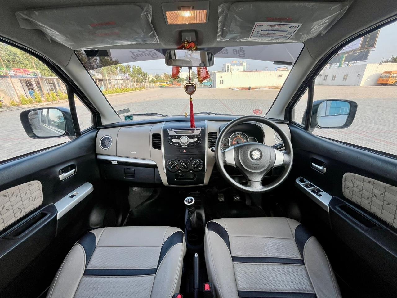 Maruthi Suzuki WagonR VXI (o) 2016