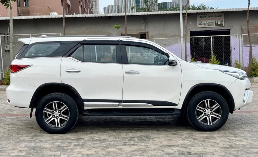 Toyota FORTUNER 2WD – 2018