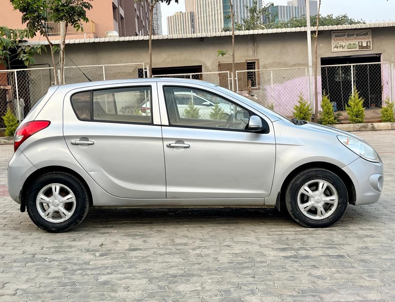 Hyundai I20 Sportz 1.2, Silver 2011