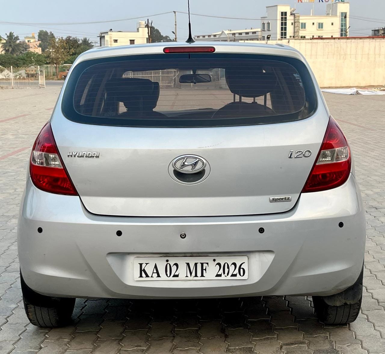Hyundai I20 Sportz 1.2, Silver 2011