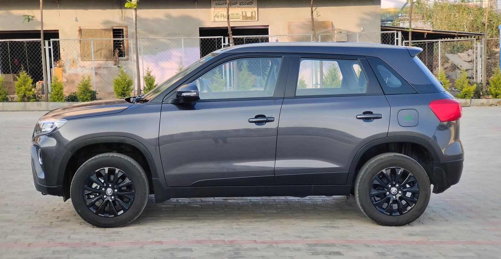 TOYOTA  URBAN CRUISER HIGH MT 2021