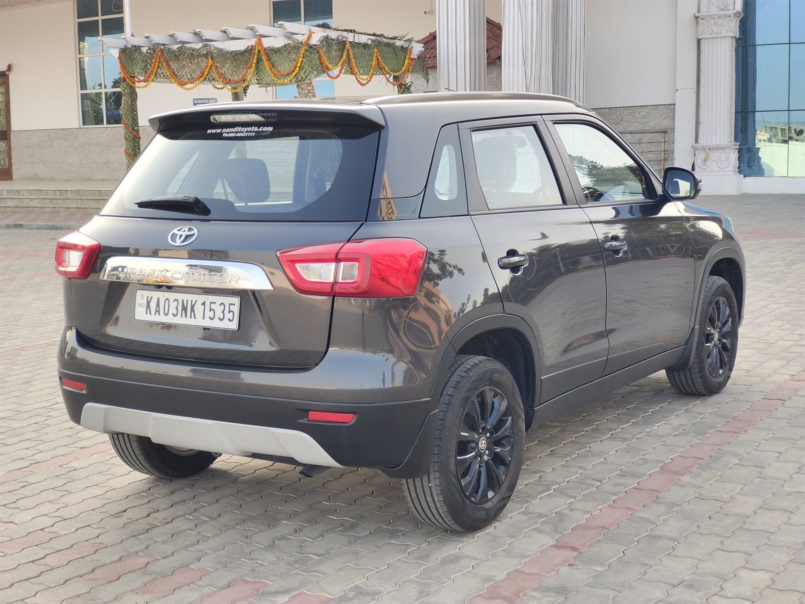 TOYOTA  URBAN CRUISER HIGH MT 2021