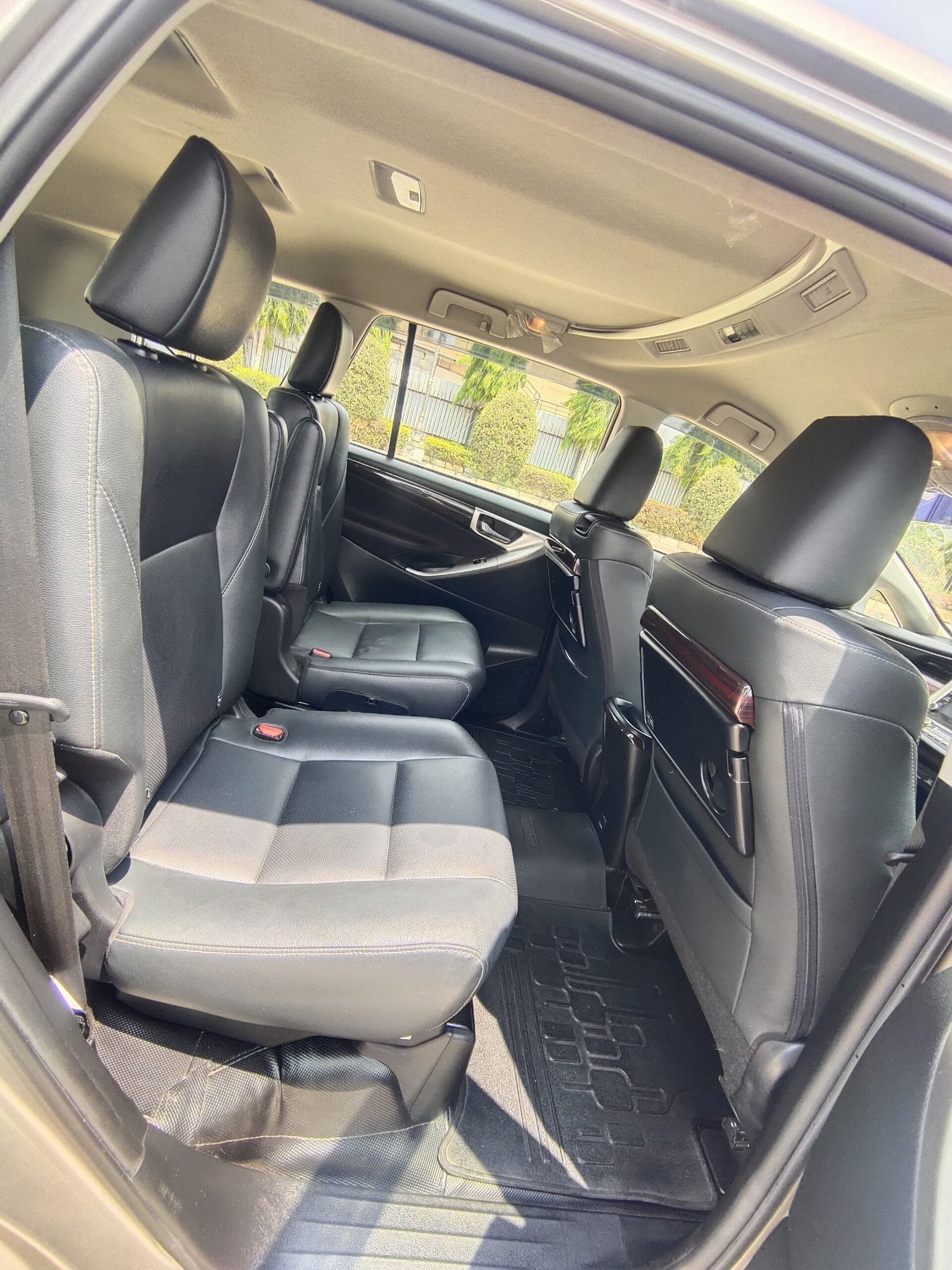 2021 Toyota Innova Crysta 2.4 Z Manual