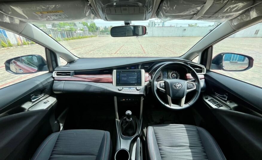 2018 Toyota Innova Crysta Touring Sport MT