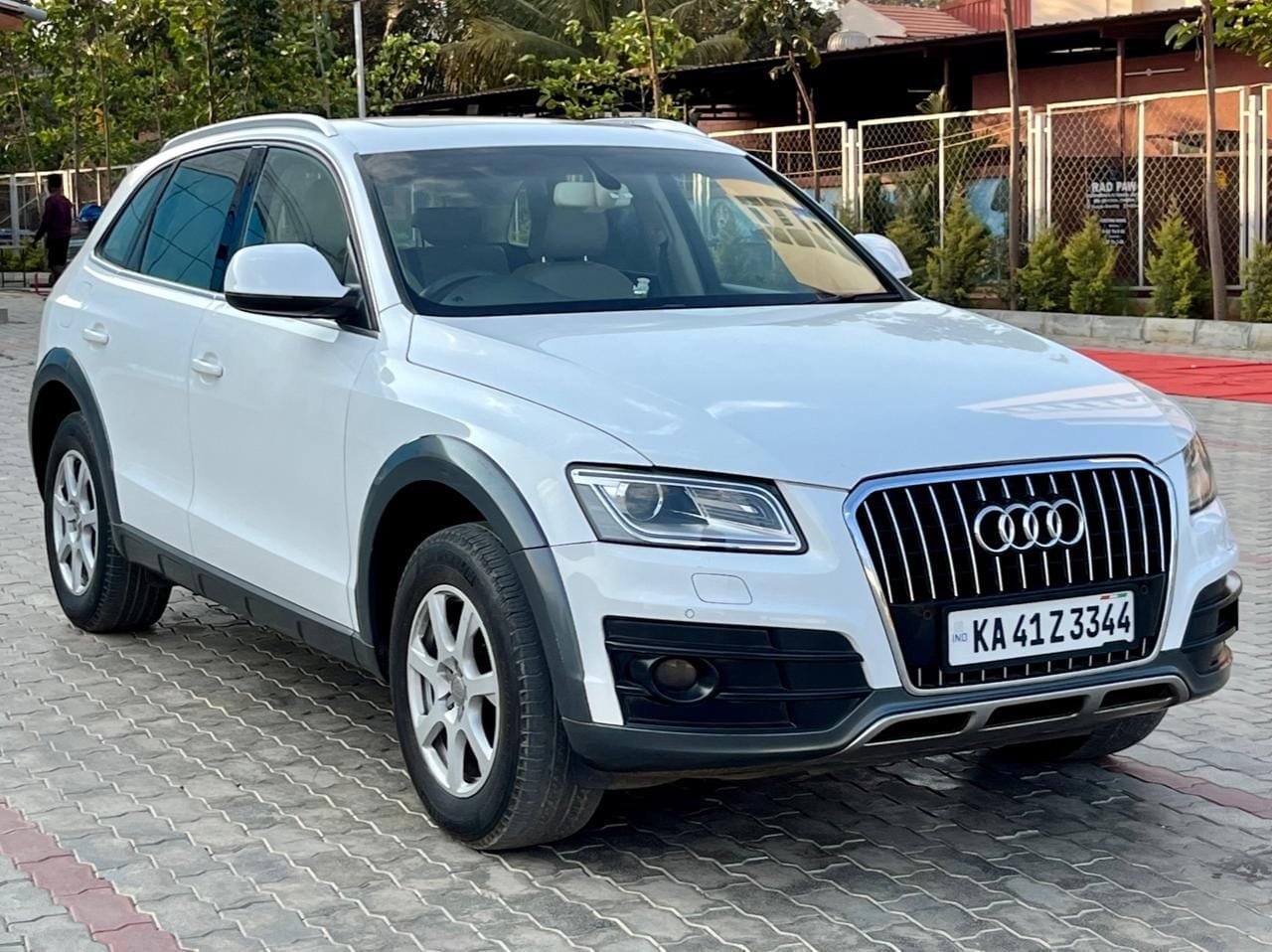 Audi Q5 2.0 TDI Premium Plus (2013)
