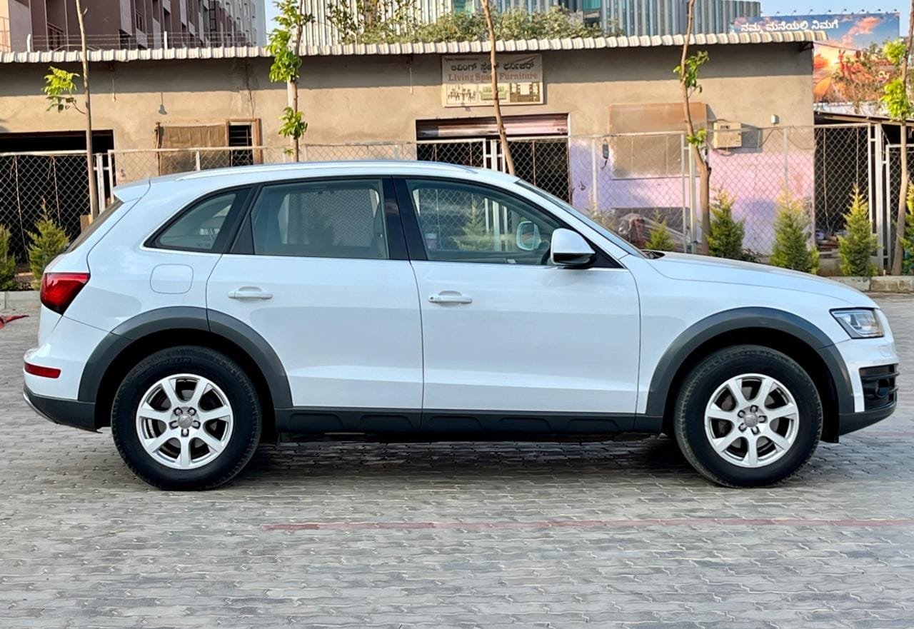 Audi Q5 2.0 TDI Premium Plus (2013)