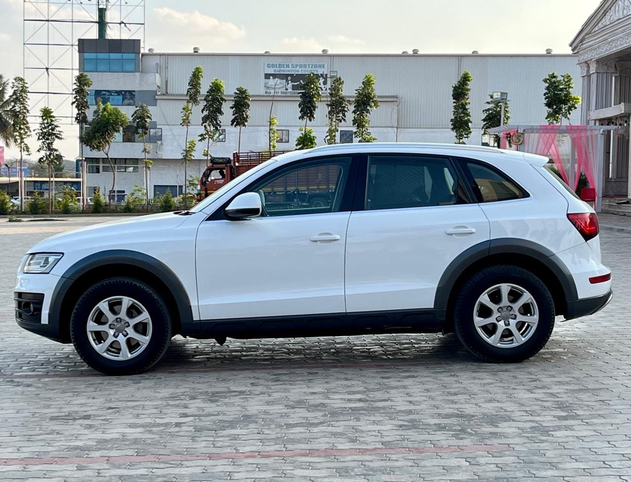 Audi Q5 2.0 TDI Premium Plus (2013)