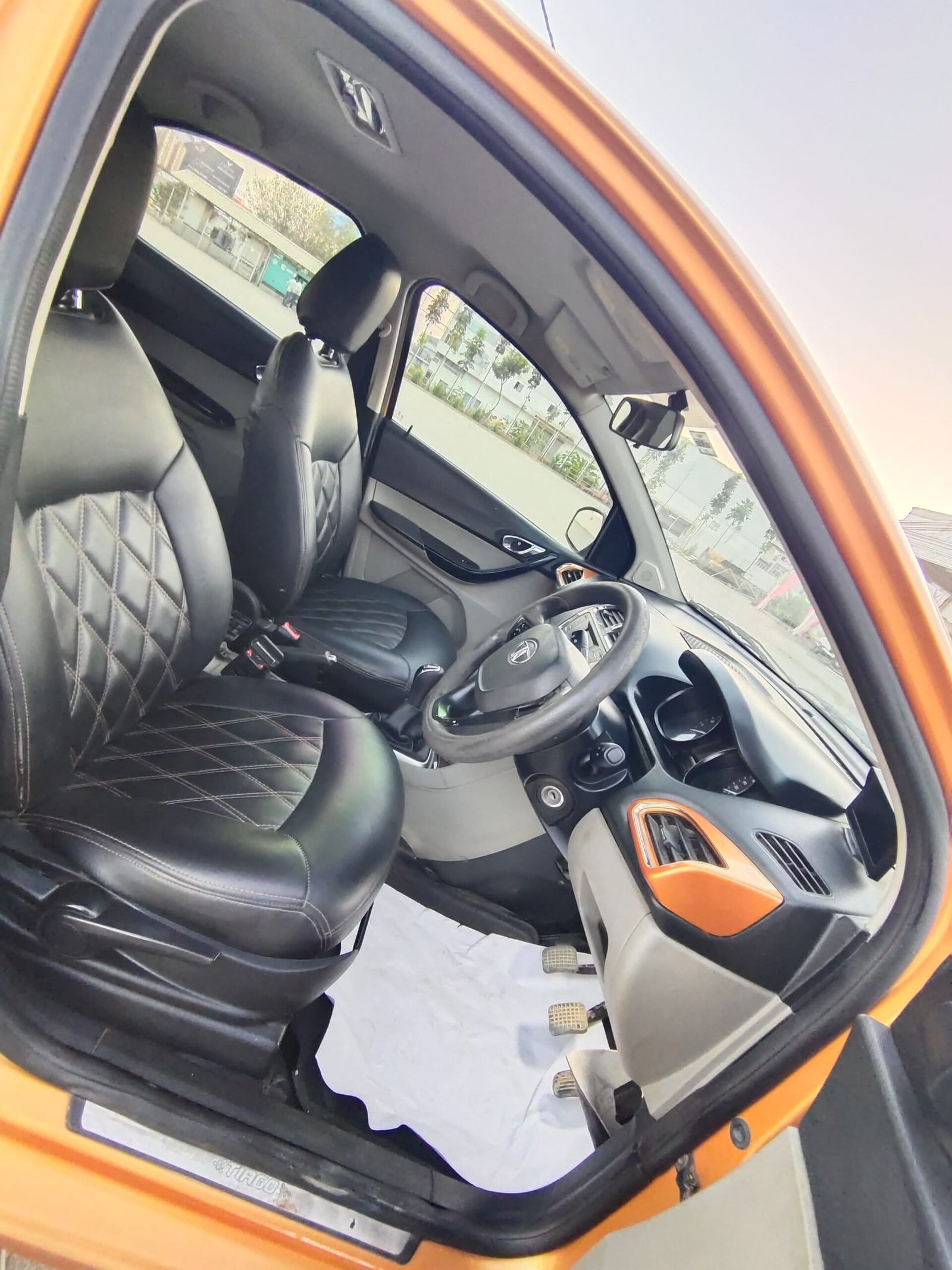 TATA MOTORS TIAGO XZ 1.2 RTN