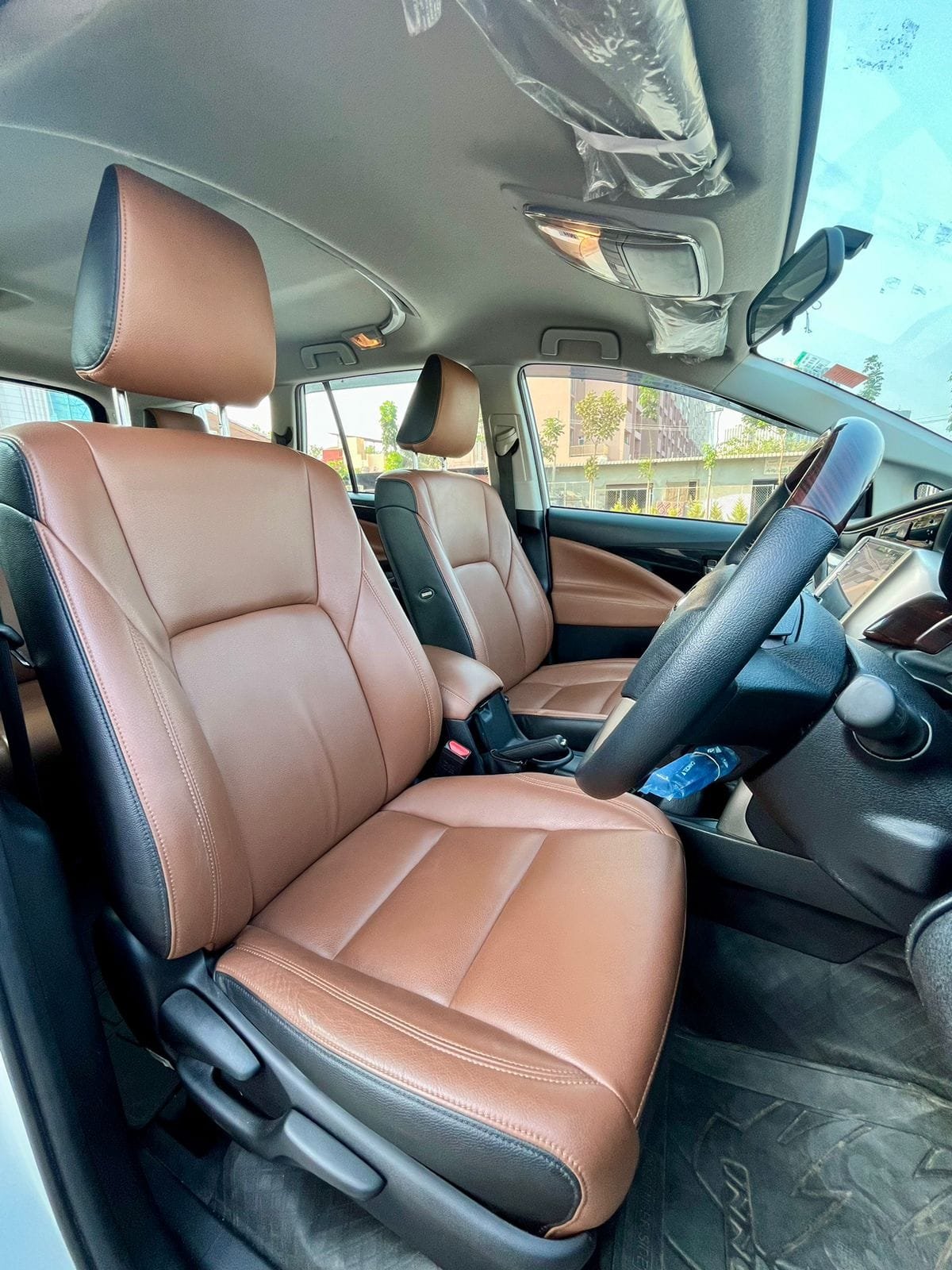 Toyota Innova Crysta 2.4V MT 2022