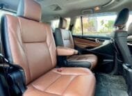 Toyota Innova Crysta 2.4V MT 2022