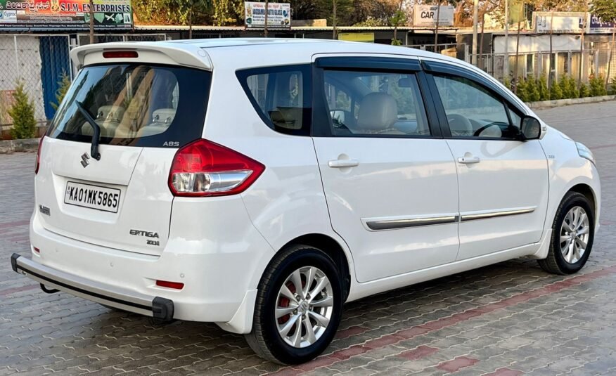 Maruti Suzuki Ertiga ZDI – 2013 White