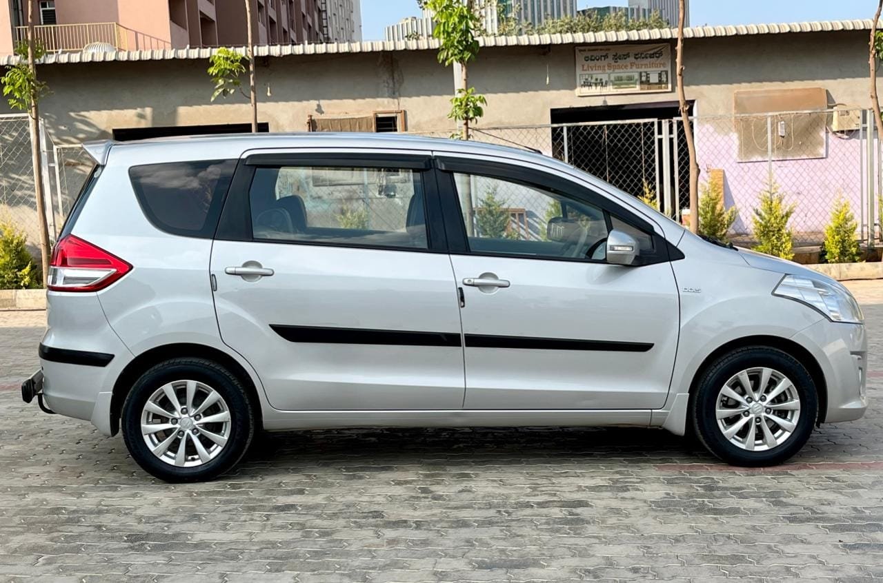 Maruti Suzuki Ertiga ZDI, 2013 – Silver
