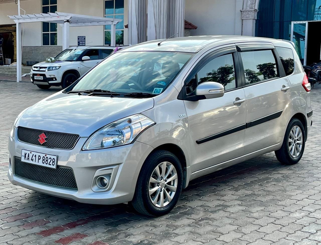 Maruti Suzuki Ertiga ZDI, 2013 – Silver