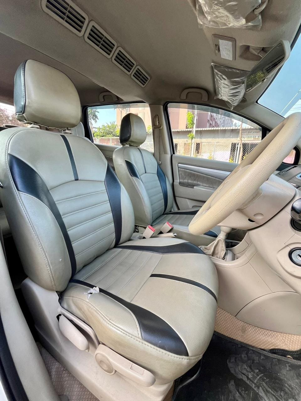 Maruti Suzuki Ertiga ZDI, 2013 – Silver