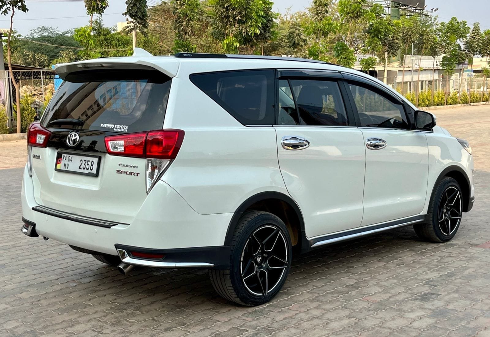 2018 Toyota Innova Touring Sport M