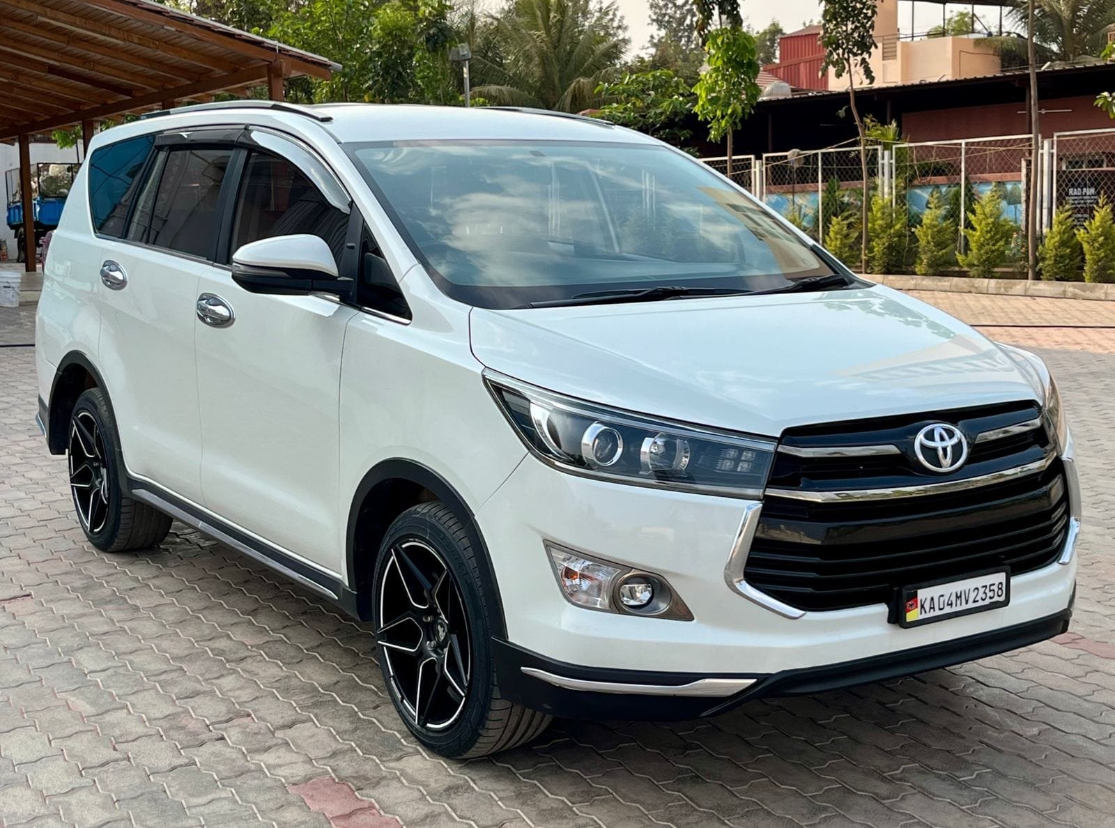 2018 Toyota Innova Touring Sport M