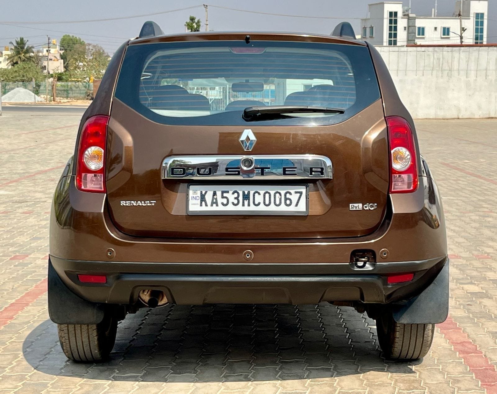 2015 Renault Duster RXL DCI (110PS)