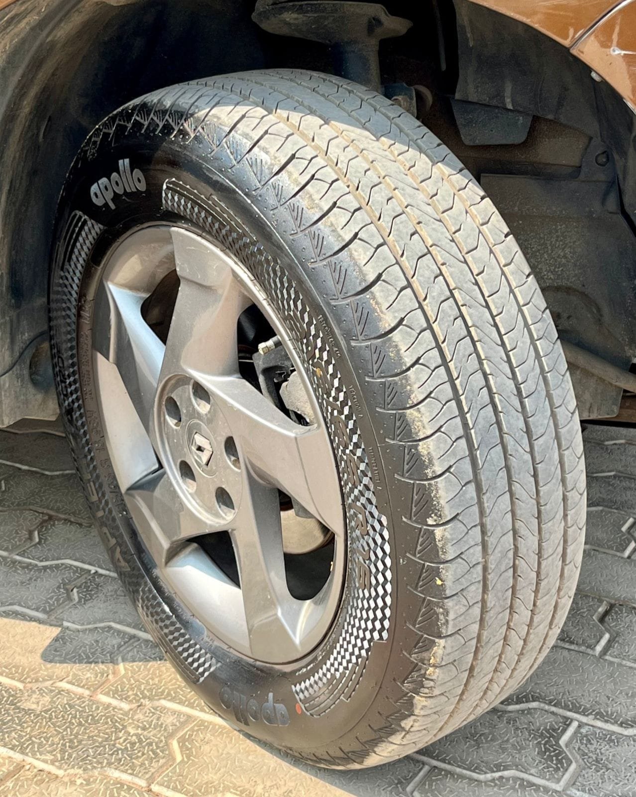 2015 Renault Duster RXL DCI (110PS)