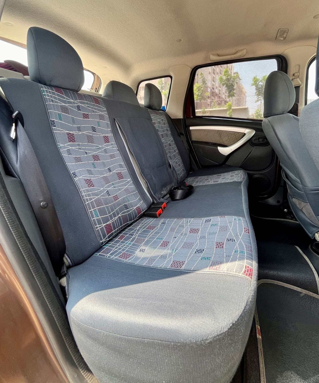 2015 Renault Duster RXL DCI (110PS)