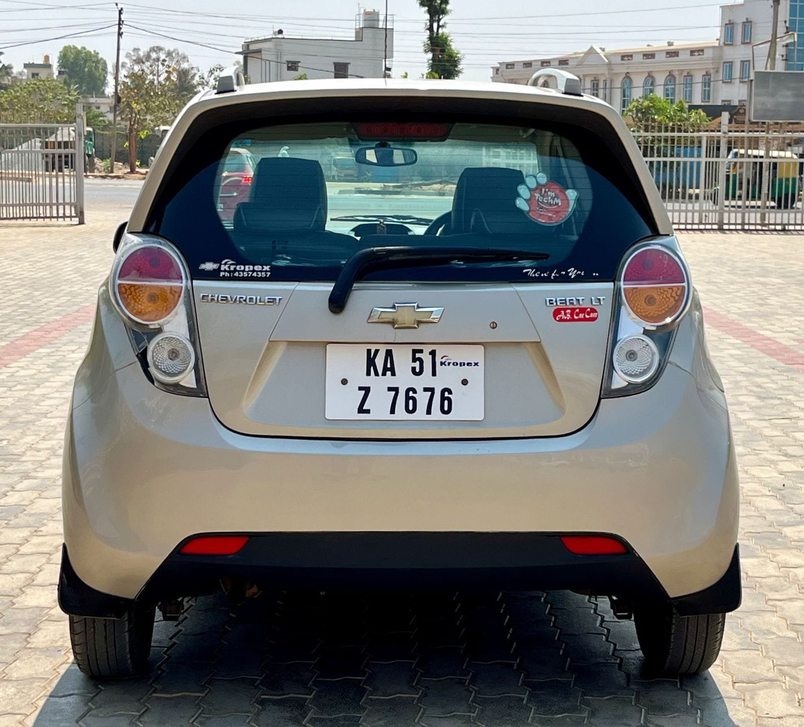 2010 Chevrolet Beat LT – Petrol Hatchback