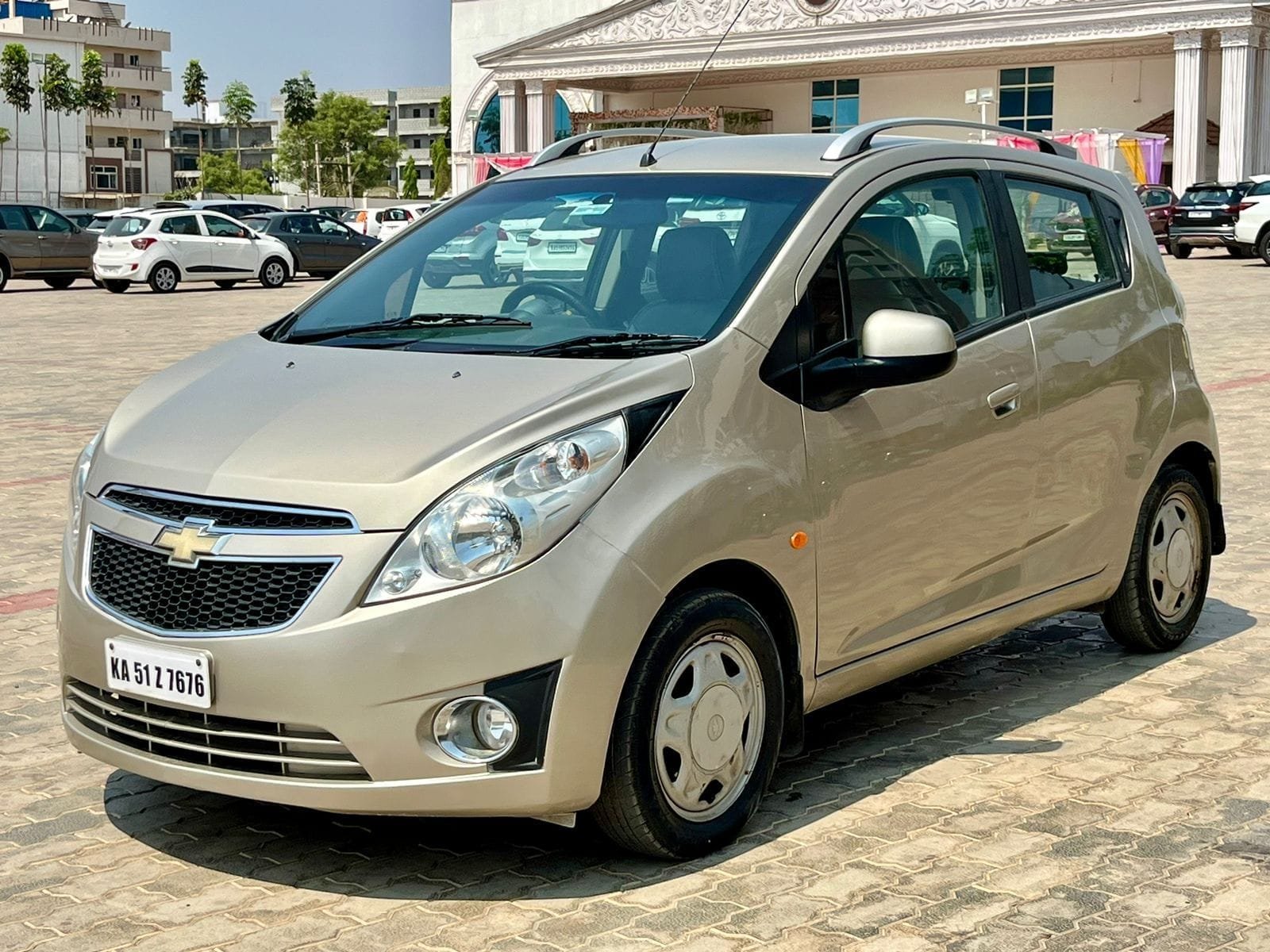 2010 Chevrolet Beat LT – Petrol Hatchback