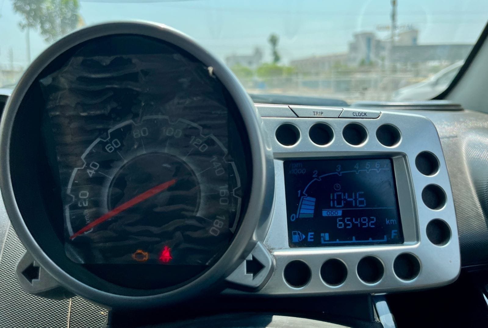 2010 Chevrolet Beat LT – Petrol Hatchback