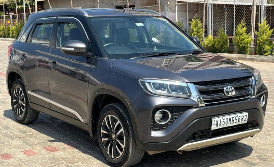 2022 Toyota Urban Cruiser Premium MT