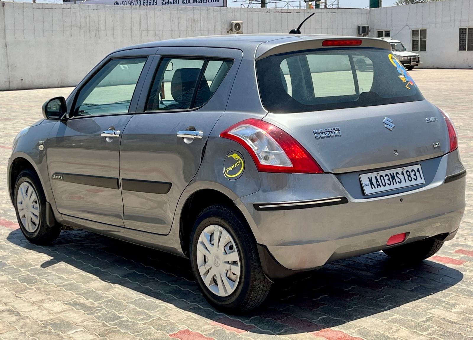 2013 Maruthi Suzuki Swift LXI