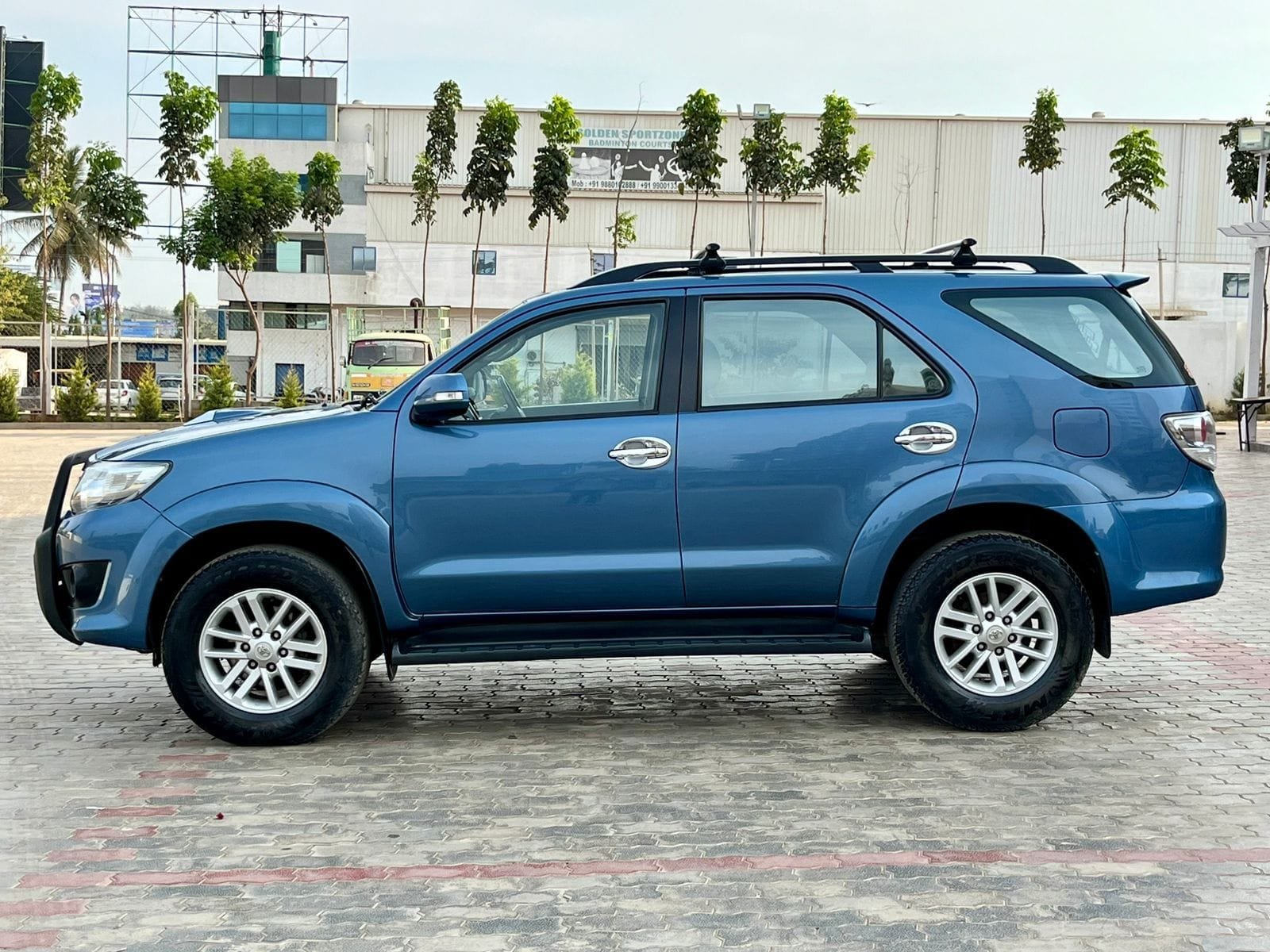 2012 Toyota FORTUNER 3.0L 2WD AT