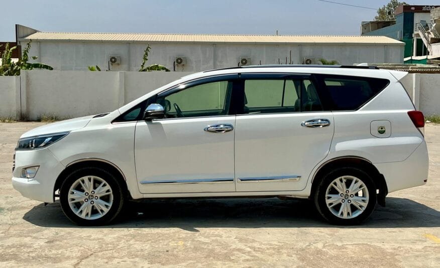 2019 Toyota Innova Crysta 2.8 Z AT