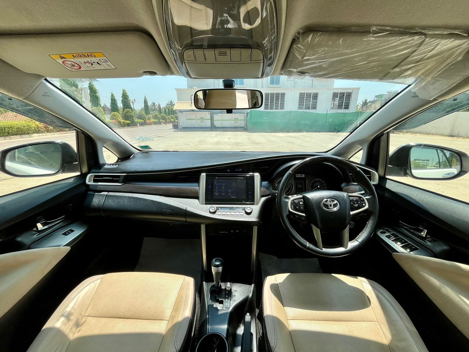 2019 Toyota Innova Crysta 2.8 Z AT