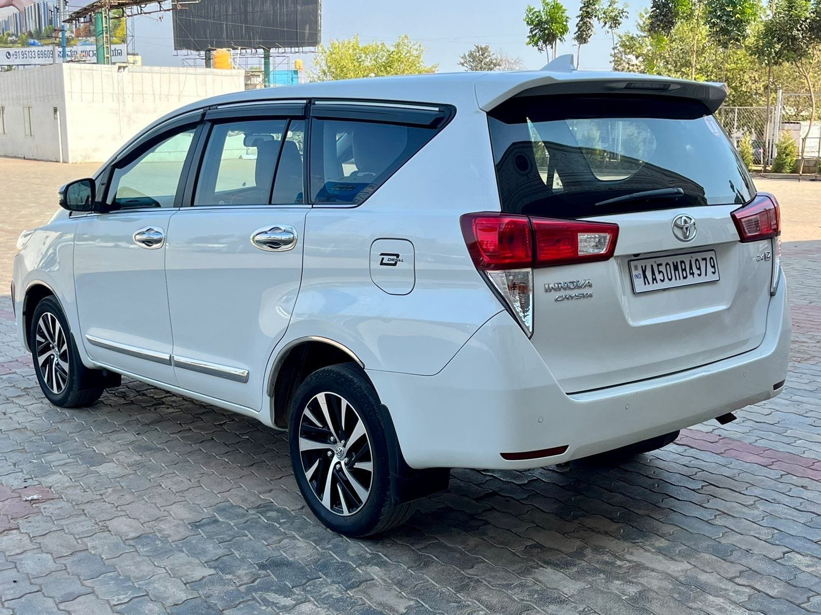 2022 Toyota Innova Crysta: Well-Maintained Diesel SUV