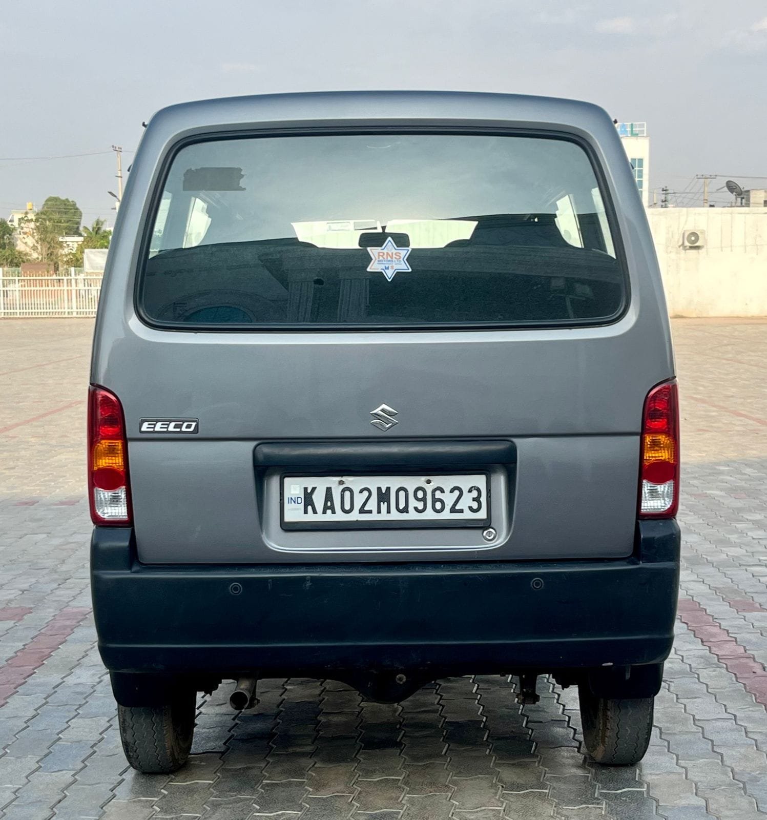 Maruti Suzuki EECO 5STR
