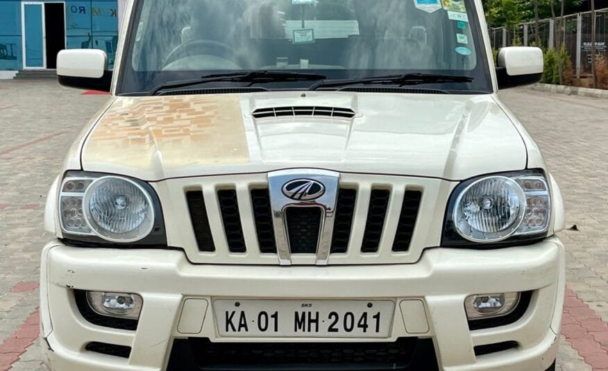 Mahindra Scorpio VLX 2011