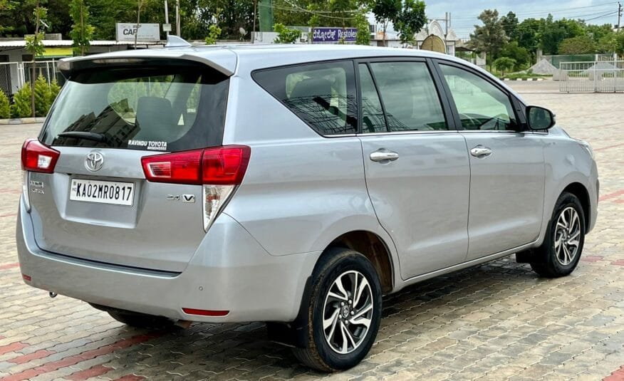 Innova Crysta