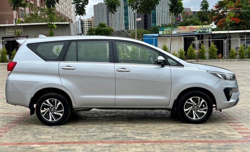 Innova Crysta